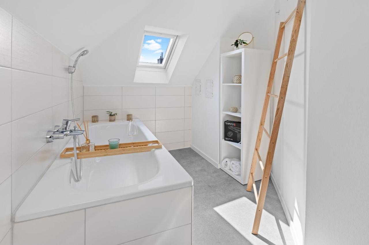 Stilvolle Wohnung: Private Dachterrasse - Zentral Augsburg Eksteriør billede